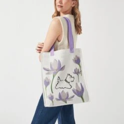 Spring BulbsMedium Open Top Tote 4 Spring BulbsMedium Open Top Tote -Fashion Bag Store c7611287 344