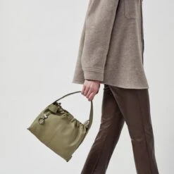 Lewis LaneSmall Drawstring Cross Body Bag 10 Lewis LaneSmall Drawstring Cross Body Bag -Fashion Bag Store h5543306 model