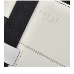 Liverpool Street 2.0 - PatchedMedium Zip-Top Multiway Bag -Fashion Bag Store h5616074 d1