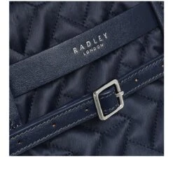 Finsbury Park - QuiltMedium Zip-Top Multiway Bag -Fashion Bag Store h5689401 d1