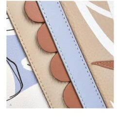 Curious WandererMedium Ziptop Tote -Fashion Bag Store h6732230 d1 1