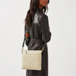 Pockets 2.0 - QuiltMedium Zip-Top Cross Body 9 Pockets 2.0 - QuiltMedium Zip-Top Cross Body -Fashion Bag Store h7322230 2258