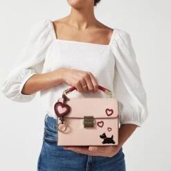 Valentine's Day CollectionMedium Flapover Grab -Fashion Bag Store h7332688 881