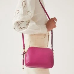 Dukes PlaceMedium Zip-Top Cross Body -Fashion Bag Store h7866678 8660