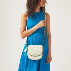 Liverpool Street 2.0 - Flower EmbossMedium Flapover Cross Body -Fashion Bag Store h7898109 7744