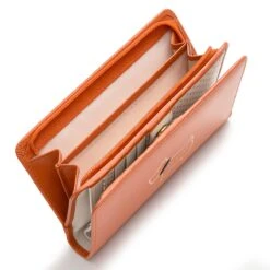 Heritage Dog OutlineMedium Bifold Purse -Fashion Bag Store s7239811 d1