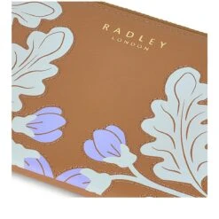 Baylis Road 2.0 - Oak PrintMedium Zip-Around Cardholder -Fashion Bag Store s7564259 d1